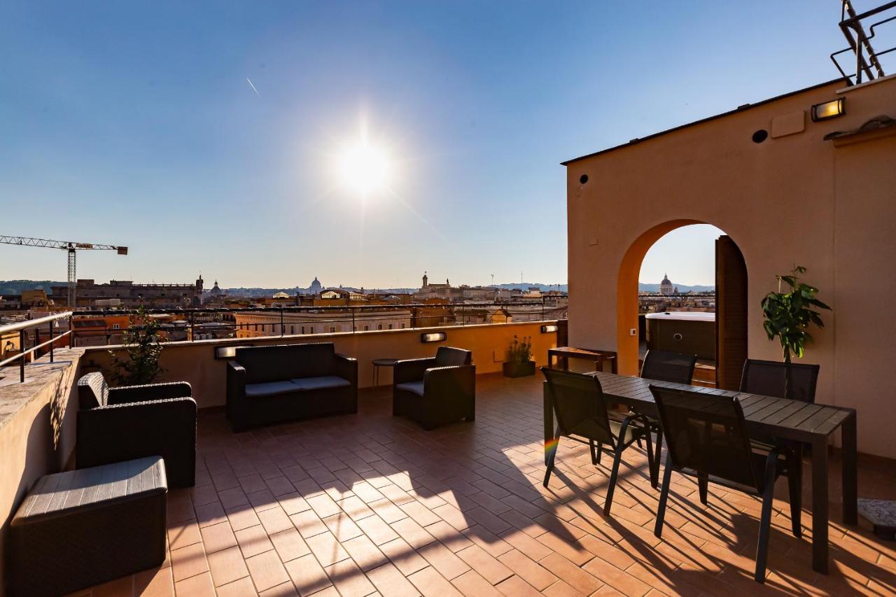 Готель Vivilo Roma Trevi - Luxury Experience - Private Jacuzzi On Terrace - Insane View Екстер'єр фото