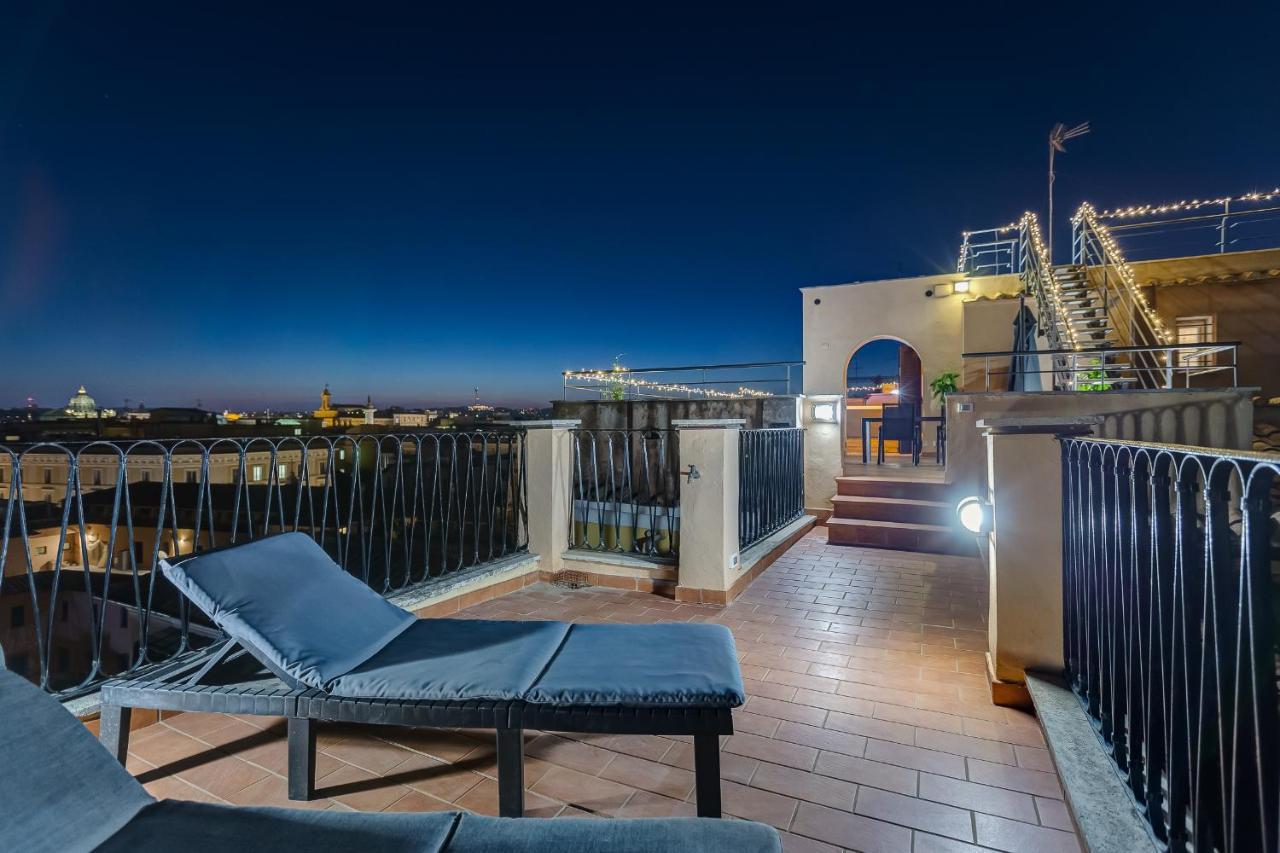 Готель Vivilo Roma Trevi - Luxury Experience - Private Jacuzzi On Terrace - Insane View Екстер'єр фото