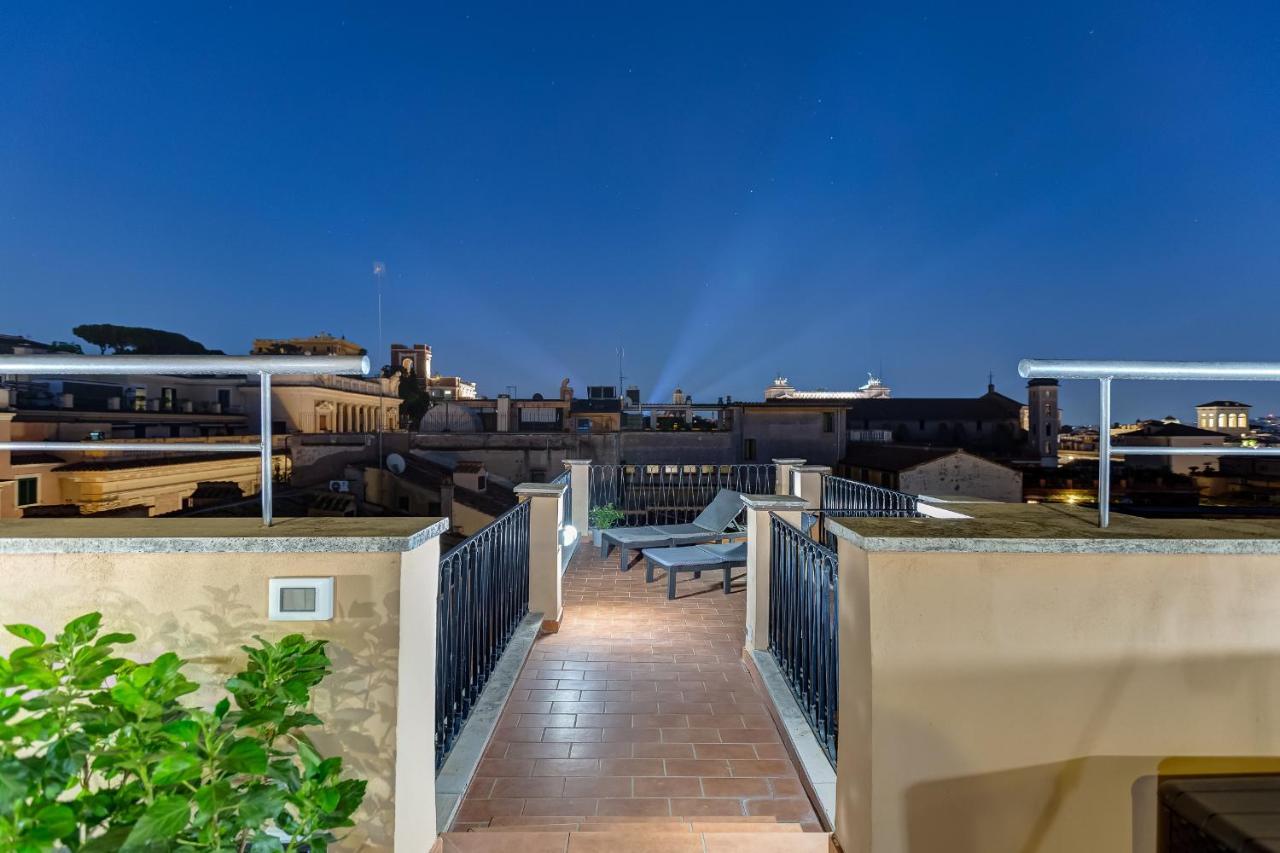 Готель Vivilo Roma Trevi - Luxury Experience - Private Jacuzzi On Terrace - Insane View Екстер'єр фото