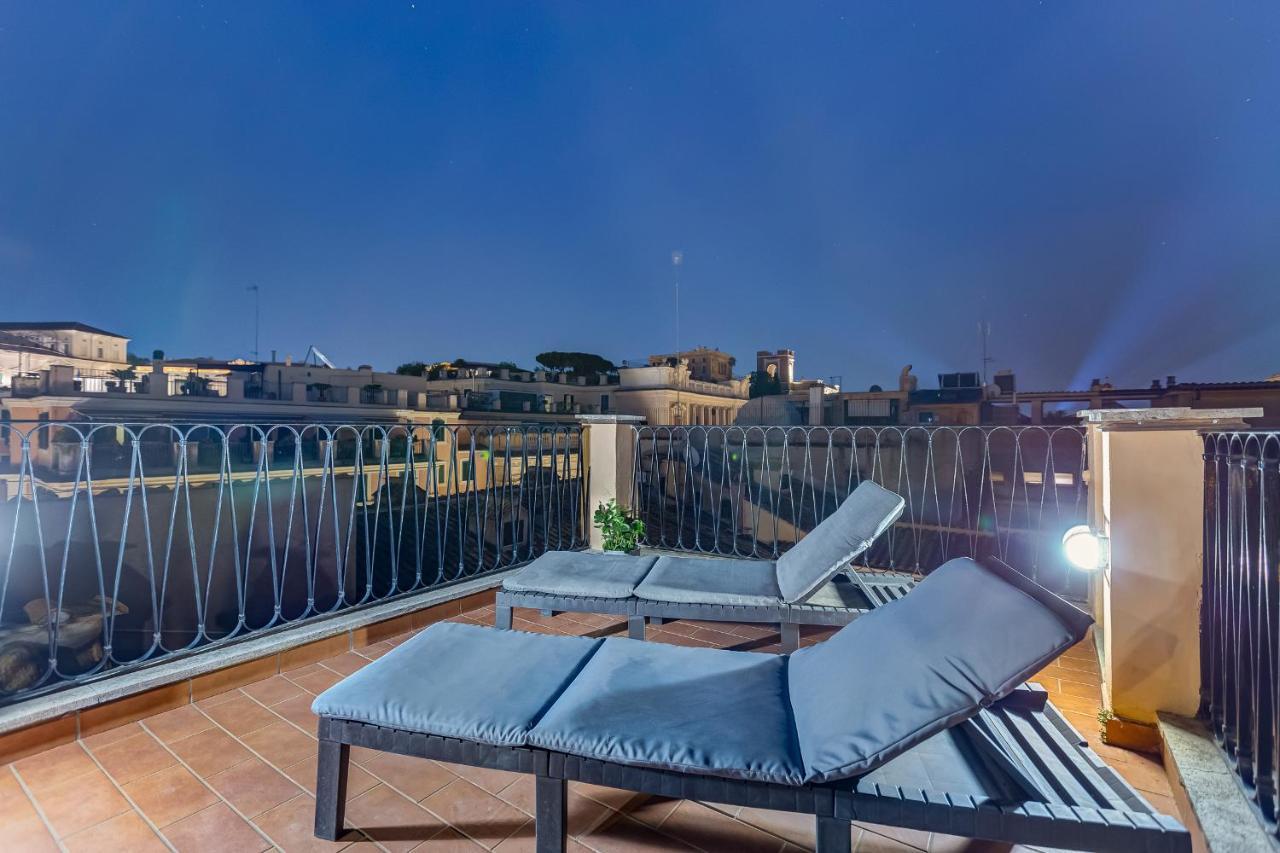 Готель Vivilo Roma Trevi - Luxury Experience - Private Jacuzzi On Terrace - Insane View Екстер'єр фото