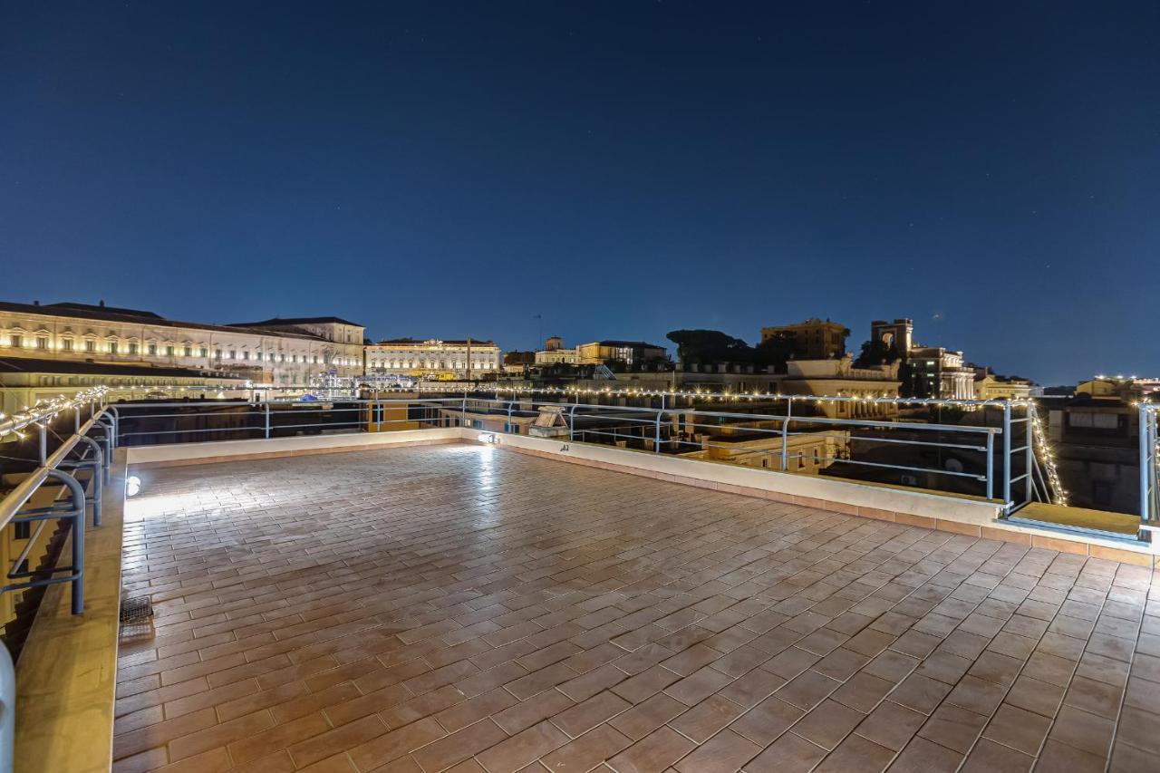 Готель Vivilo Roma Trevi - Luxury Experience - Private Jacuzzi On Terrace - Insane View Екстер'єр фото
